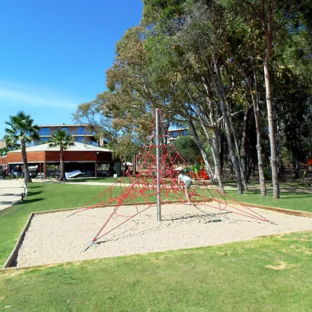 Marriott Residences Salgados Resort, Algarve אלבופיירה