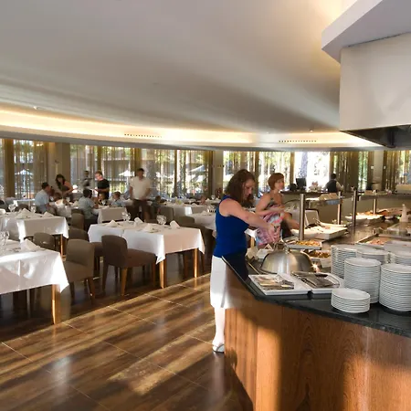 מלון Marriott Residences Salgados Resort, Algarve אלבופיירה