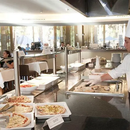 Marriott Residences Salgados Resort, Algarve אלבופיירה